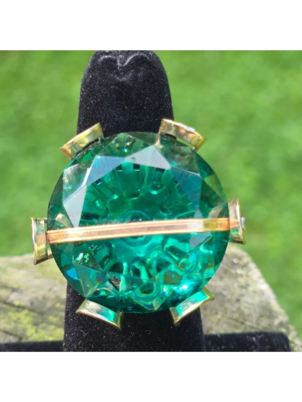 MCM Cocktail Ring Faceted Emerald-Green Crystal Gold-Tone Open-Work Statement